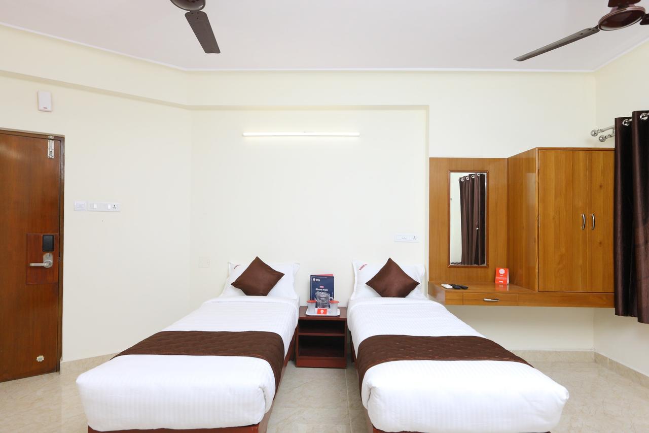 Oyo 11433 Kishore Inn Chennai Extérieur photo