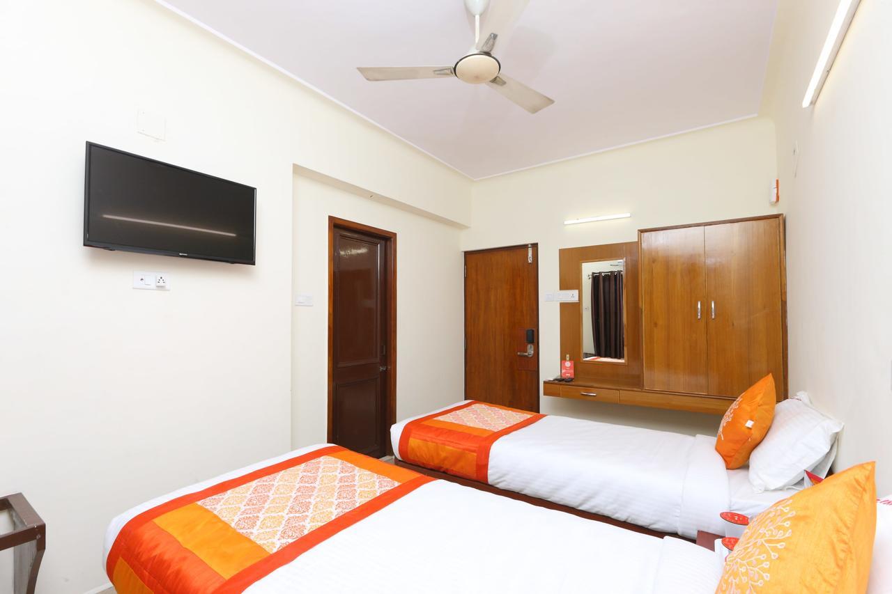 Oyo 11433 Kishore Inn Chennai Extérieur photo